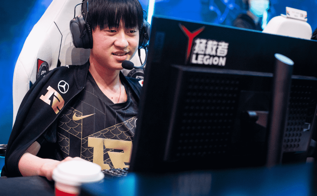 T1喊话RNG：你必须夺冠！连LCK都承认小明是世一辅